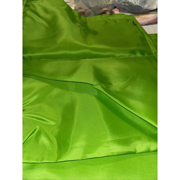 eco2go Heavy Weight Standard Laundry Bags 21 x 26 Bright Green College New - Picture 3 of 6